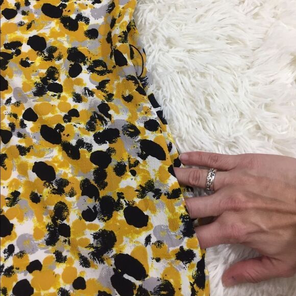 H&M Yellow Black Dot Shift Dress Pockets Size 4 - Picture 6 of 8